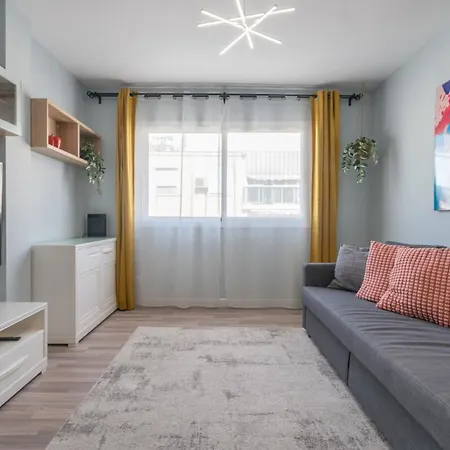 아파트 -malagasunapts-mid Term Corte Ingles *