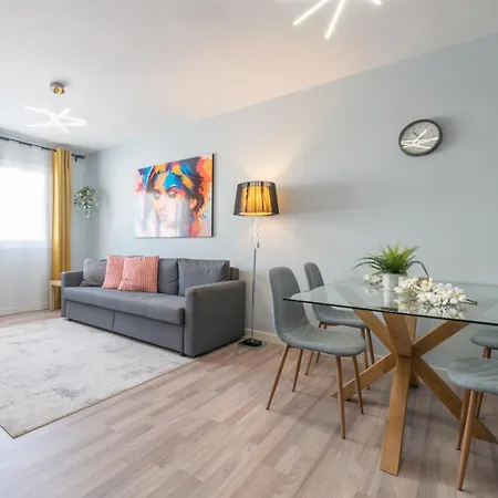 -malagasunapts-mid Term Corte Ingles