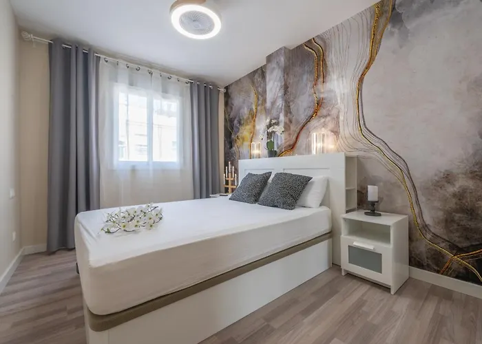 Appartement -malagasunapts-mid Term Corte Ingles *